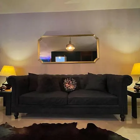 Casa De La Palmera * Haría